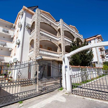 Ipera Apartment Budva Luaran gambar
