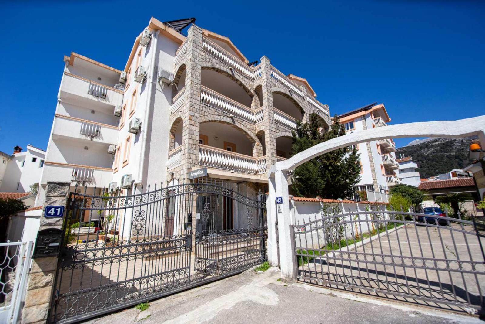 Ipera Apartment Budva Luaran gambar